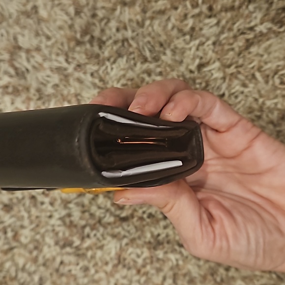 GUCCI Bamboo KISSLOCK designed by TOM FORD for GUCCI! LEATHER WALLET HARDWARE - Picture 9 of 11